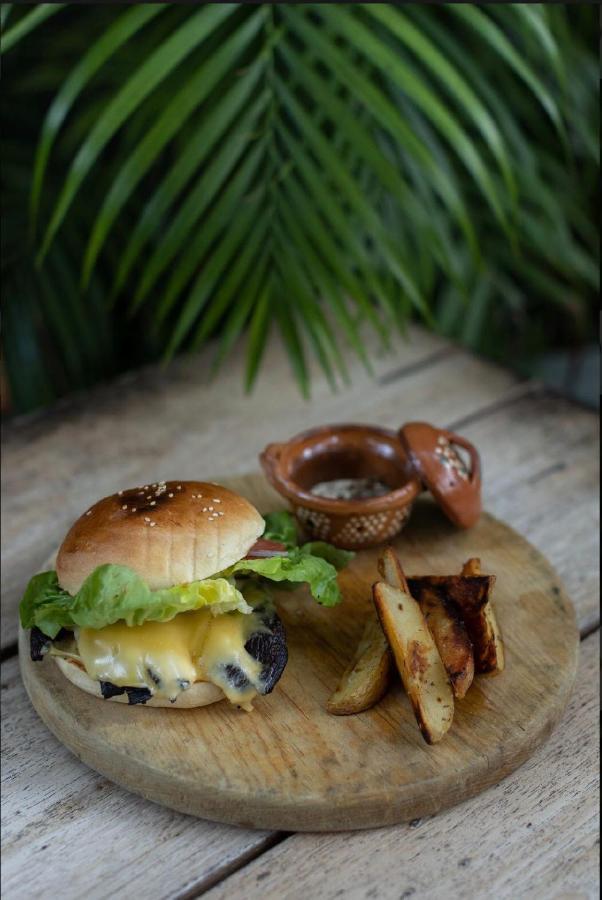 Mio Tulum Hotel Boutique Dış mekan fotoğraf A torta ahogada